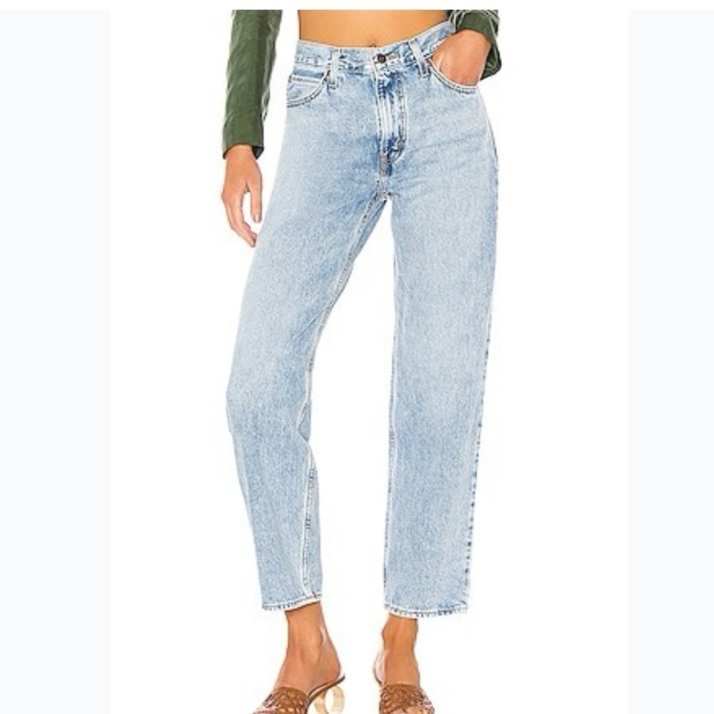 Levi's Women's Classic Light Blue Straight Leg Jeans